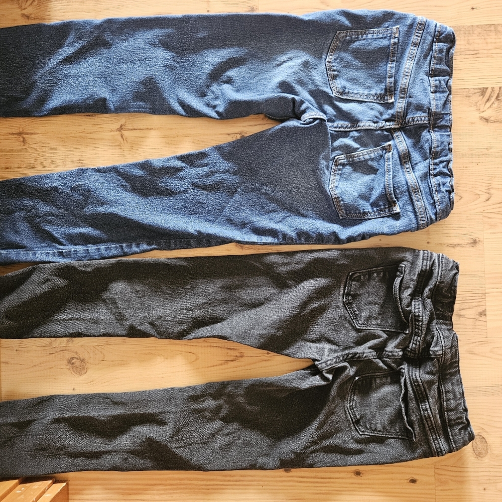 Old Navy Girls Skinny Jeans - Picture 6 of 6